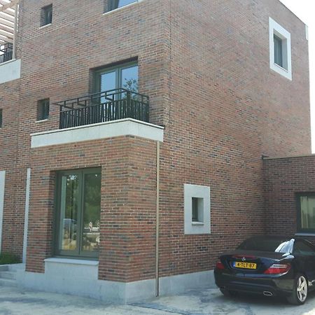 B&B Modern Times Amsterdam Exterior photo